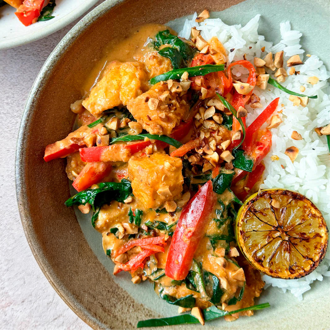 Creamy Panang Curry With Tofu, Red Pepper, Baby Spinach, Sticky Jasmine Rice, Crushed Peanuts & Lime